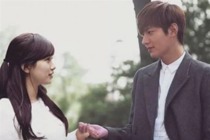 Lee Min Ho và Suzy mới kỷ niệm 2 năm hẹn hò.