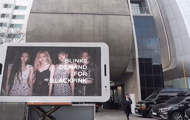 Là fan "cứng" K-Pop bạn không thể bỏ qua những địa điểm này ở Hàn Quốc ảnh 2