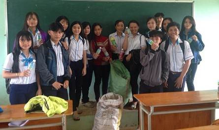 Sản phẩm của tập thể lớp 12A1 Sản phẩm của tập thể lớp 12A1