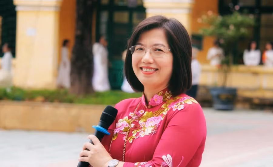 Cô Cao Tố Nga – Hiệu trưởng Trường THPT Ngô Quyền – TP Hải Phòng. Ảnh: Đình Tuệ