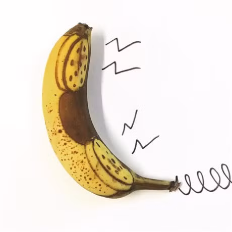 Nhung buc tranh minh hoa hai huoc duoc ve tu chuoi - Anh 8