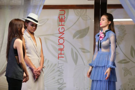Hồ Ngọc Hà nói Mai Ngô Ho Ngoc Ha noi Mai Ngo