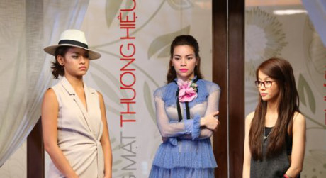 Hồ Ngọc Hà nói Mai Ngô Ho Ngoc Ha noi Mai Ngo