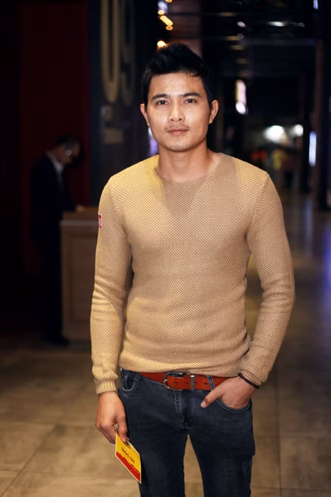 Dustin Nguyễn - Bebe Phạm lần đầu xuất hiện sau đám cưới