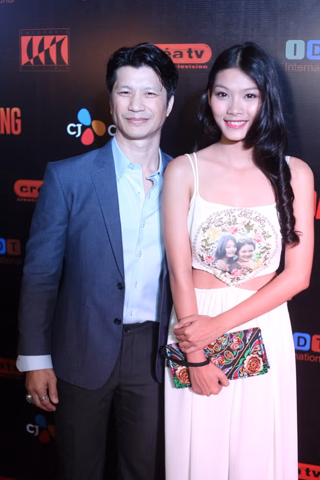Dustin Nguyễn - Bebe Phạm lần đầu xuất hiện sau đám cưới