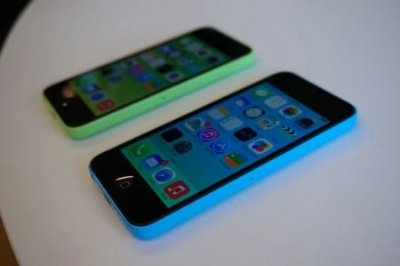 iPhone 5C giảm giá liên tục vì không tạo được ấn tượng với người dùng Việt
