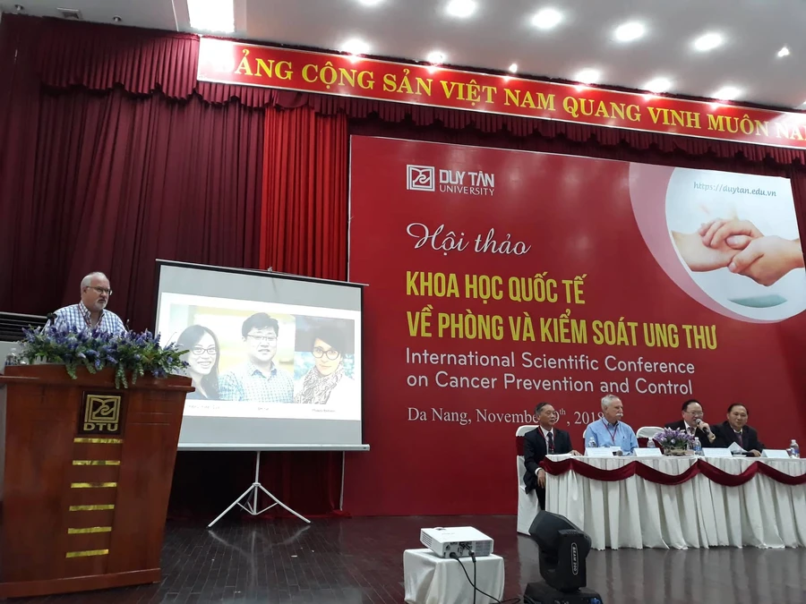 Hội thảo thu hút sự tham gia của nhiều nhà khoa học, nhà nghiên cứu trong lĩnh vực kiểm soát ung thư