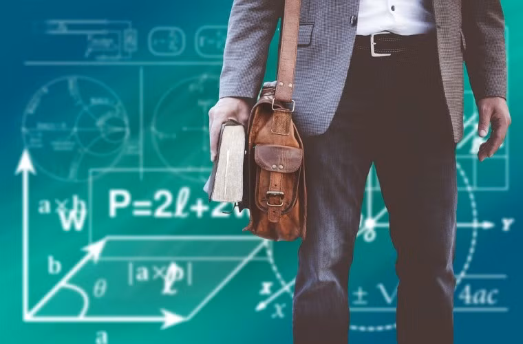 Đa số giảng viên đại học tư thục Nhật Bản là tiến sĩ dạy hợp đồng.