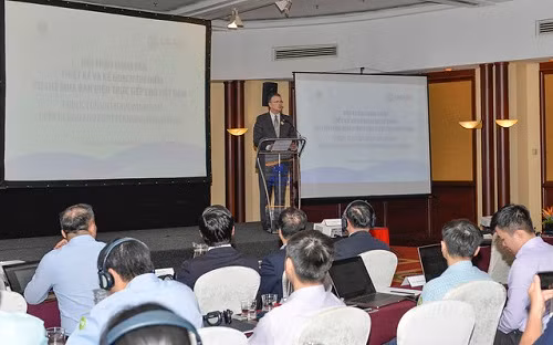 Đại sứ Hoa Kỳ tại Việt Nam Daniel J. Kritenbrink phát biểu tại Hội thảo