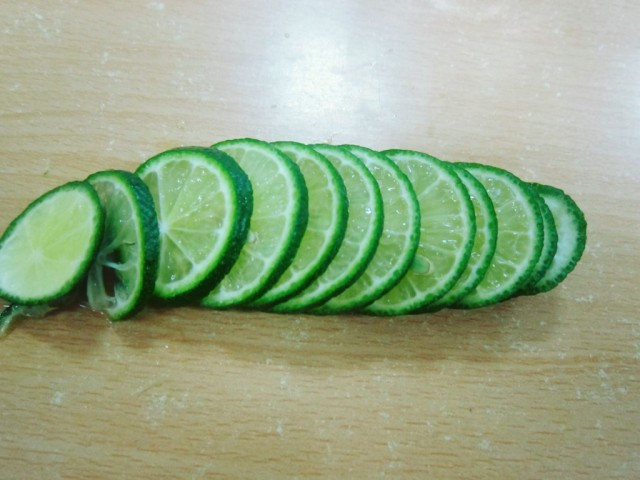 18 công dụng bất ngờ đẹp nhà của quả chanh ảnh 2 18 công dụng bất ngờ đẹp nhà của quả chanh - 2