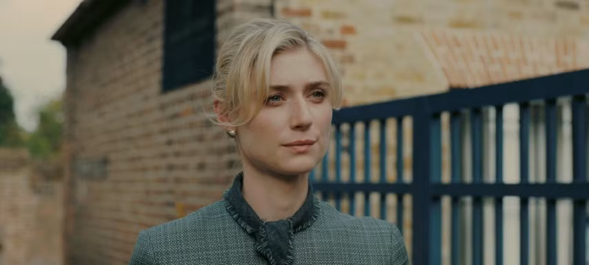 Diễn xuất ấn tượng của Elizabeth Debicki trong phim bom tấn “Tenet”.