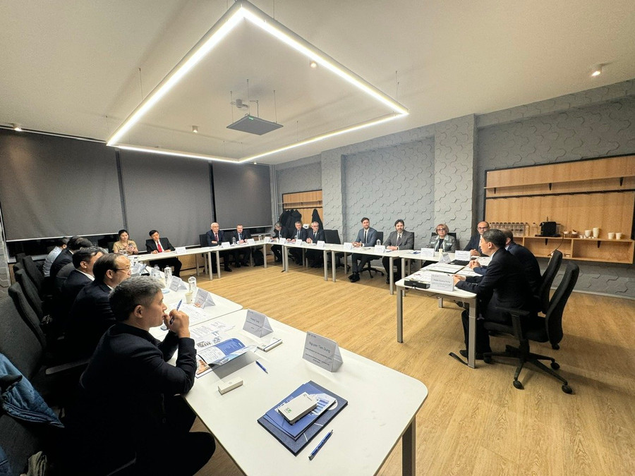 Workshop giữa Liên minh các trường khoa học kỹ thuật của Ru-ma-ni và 4 trường đại học kỹ thuật của Việt Nam. Workshop giữa Liên minh các trường khoa học kỹ thuật của Ru-ma-ni và 4 trường đại học kỹ thuật của Việt Nam.