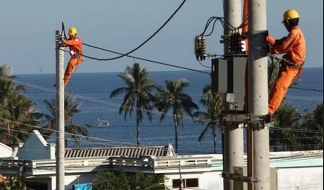 Cấp điện lưới quốc gia cho đảo Trần và đảo Cái Chiên (Quảng Ninh)