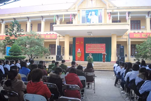 Tuyên truyền, phổ biến, giáo dục pháp luật cho học sinh Tuyên Quang