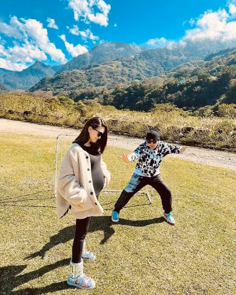 Những siêu sao nào sẽ đón "hổ con" vào năm Nhâm Dần? ảnh 2