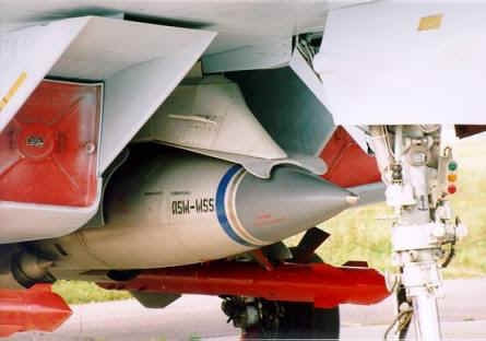 Tên lửa Moskit Việt Nam uy chấn Biển Đông ảnh 3 Tên lửa Moskit trên giá treo Su - 27