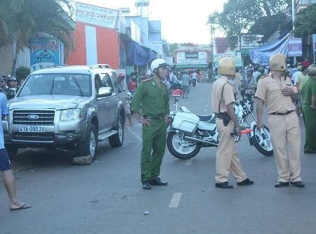 Hiện trường vụ tai nạn kinh hoàng