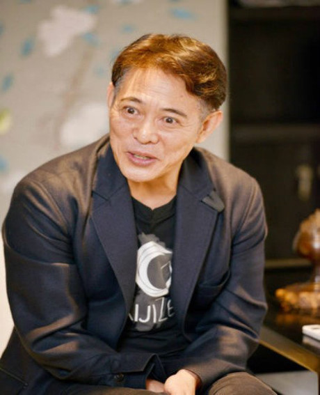 Cùng 53 tuổi, Chân Tử Đan trẻ hơn nhiều Lý Liên Kiệt - Ảnh 8 Cung 53 tuoi, Chan Tu Dan tre hon nhieu Ly Lien Kiet - Anh 8