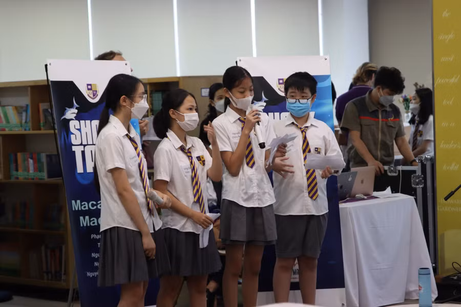 Học sinh khối 6 thuyết trình gọi vốn theo mô hình Shark Tank.