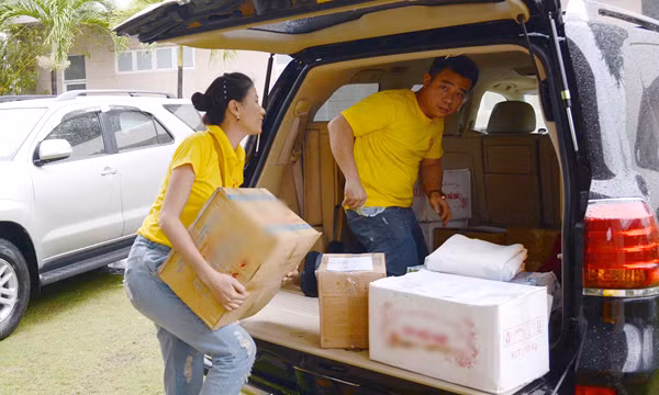 Người mẫu Trang Trần và những hình ảnh từ thiện đầy xúc động