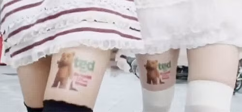 Bi hài hot girl cho “thuê đùi nóng” kiếm bạc triệu - Ảnh 2