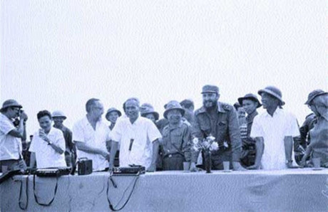 Cuộc đời lãnh tụ Cuba Fidel Castro qua ảnh - Ảnh 7 Cuoc doi lanh tu Cuba Fidel Castro qua anh - Anh 7