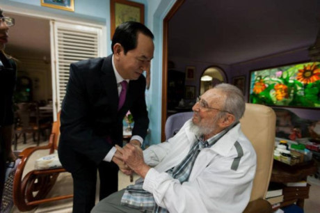 Cuộc đời lãnh tụ Cuba Fidel Castro qua ảnh - Ảnh 12 Cuoc doi lanh tu Cuba Fidel Castro qua anh - Anh 12
