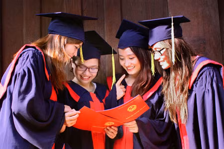 ĐH định hướng nghiên cứu: tối thiểu 50% giảng viên cơ hữu là tiến sĩ