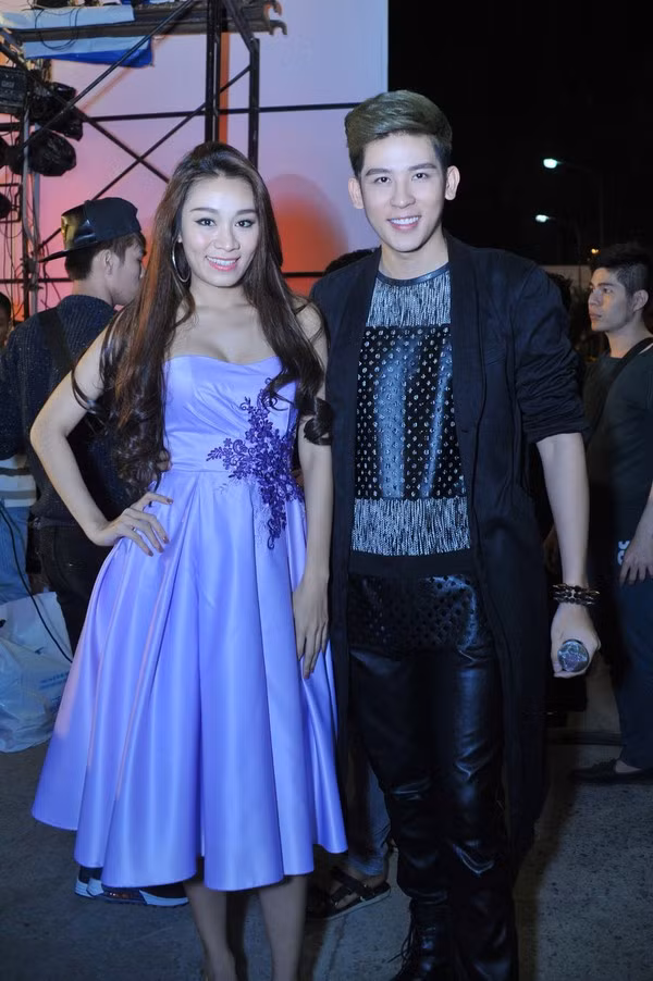 Hồ Ngọc Hà “nóng bỏng” khuấy động đêm nhạc sinh viên ảnh 13