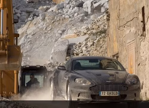 nhung sieu xe dinh dam gan lien voi diep vien 007 hinh anh 5