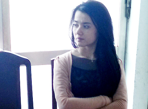 Hồng tại cơ quan điều tra. Ảnh: Quốc Thắng.