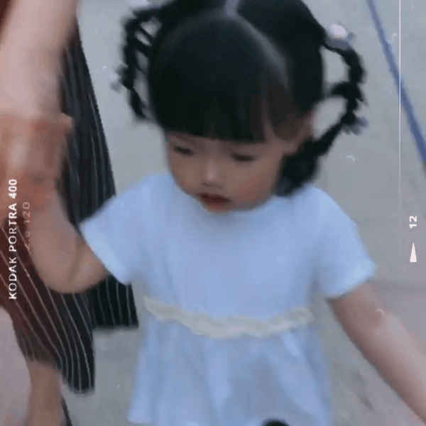 Con gái của hoa hậu - Ảnh 7. Con gái của hoa hậu - Ảnh 7.