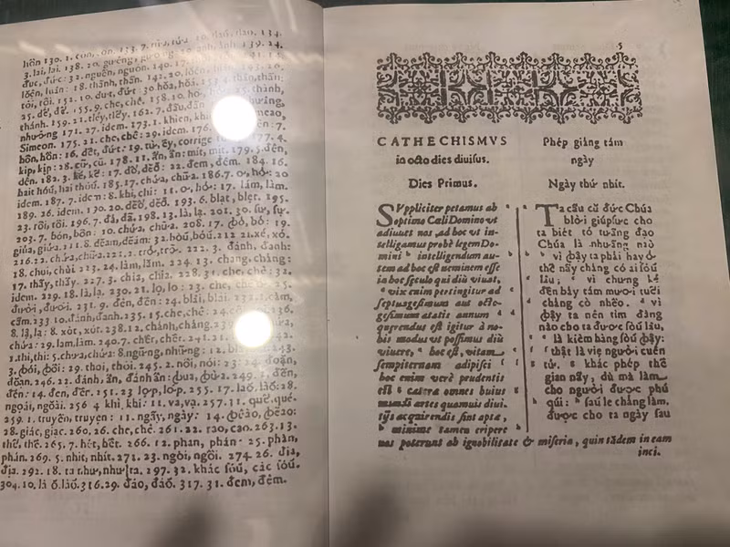 Khám phá nhà thờ cổ, nơi lưu giữ quyển sách đầu tiên viết bằng chữ quốc ngữ