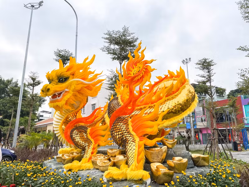 Ngắm thần sắc tuyệt đỉnh của linh vật rồng ở Đà Nẵng