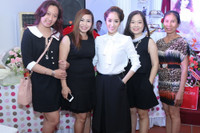 Khánh Thi tiết lộ đang mang bầu con trai - 11