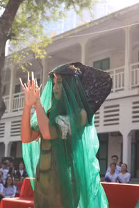 Teen Sài thành diễn thời trang từ đồ tái chế ảnh 8 Teen Sài thành diễn thời trang từ đồ tái chế ảnh 8