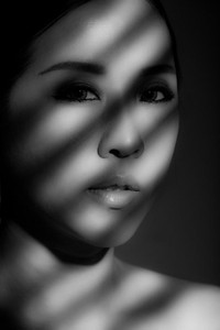 Thu Hoài bí ẩn, quyến rũ trong bộ ảnh đen trắng ảnh 9