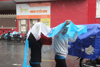 Cơn mưa giải nhiệt trường thi ảnh 2