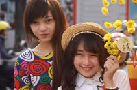 Hotgirl Sài Gòn lí lắc dạo phố Xuân ảnh 2