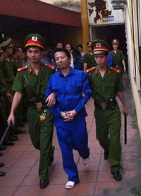 Dương Chí Dũng: Nụ cười đã tắt và lời giã biệt trên lưng ảnh 5