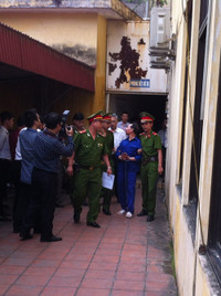 Dương Chí Dũng: Nụ cười đã tắt và lời giã biệt trên lưng ảnh 7