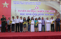 Cần Thơ tuyên dương, khen thưởng HS giỏi Quốc gia ảnh 3