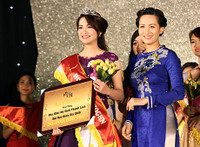 Giây phút đăng quang của Lê Việt Hà