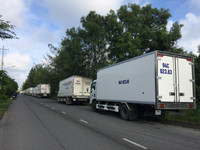 Bạc Liêu: Xe tải “ùn ứ” vì cầu vượt thi công “ì ạch” ảnh 3