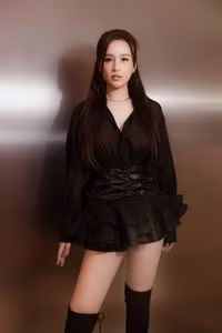 Giảm cân thành công, Hoa hậu Mai Phương Thúy khoe đường cong gợi cảm