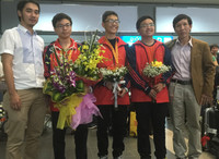 Học sinh không chuyên “rinh” Huy chương bạc Toán quốc tế ảnh 4 Học sinh không chuyên “rinh” Huy chương bạc Toán quốc tế ảnh 4