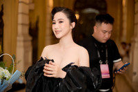 Nhan sắc 'lên hương' của Hương Tràm sau 5 năm du học