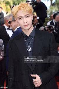 Yoona (SNSD) ngọt ngào như công chúa trên thảm đỏ Cannes 2024