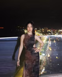 Nhan sắc 'lên hương' của Hương Tràm sau 5 năm du học