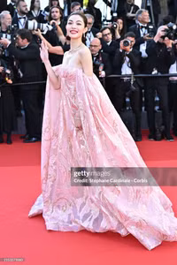 Con dâu trùm sòng bạc Macau khoe sắc chuẩn siêu mẫu quốc tế tại Cannes 2024